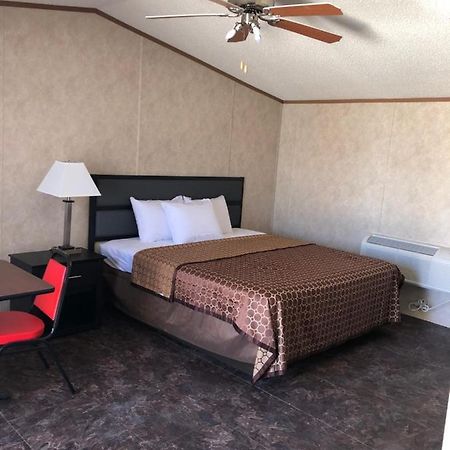 Monahans Country Inn المظهر الخارجي الصورة