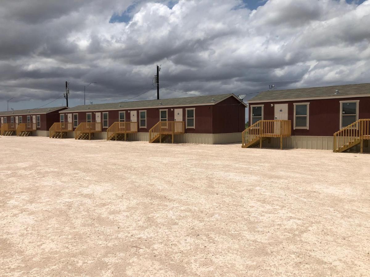Monahans Country Inn المظهر الخارجي الصورة